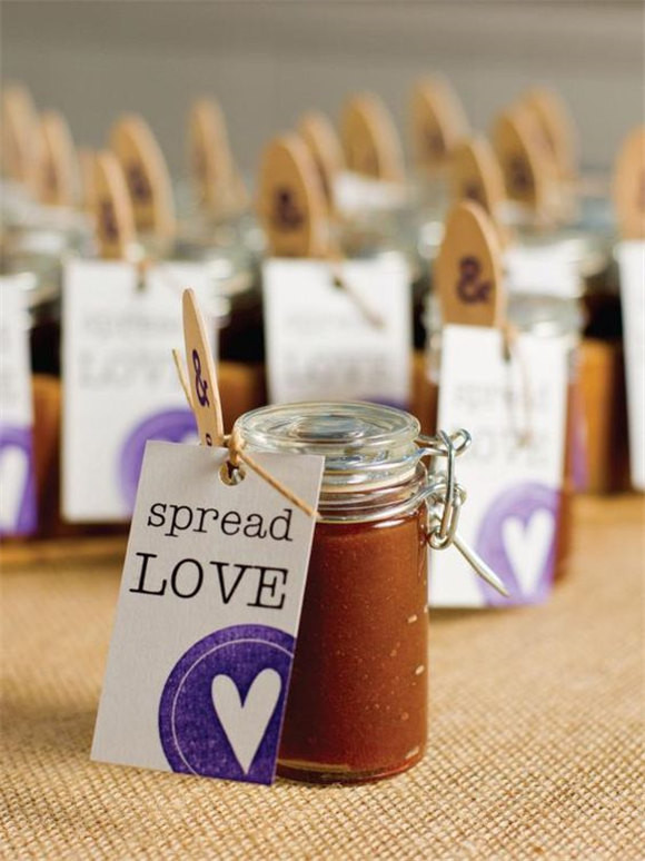 Affordable Wedding Favours Luxury 20 Affordable Wedding Favor Ideas to Delight Guests Of All Ages Mrs to Be