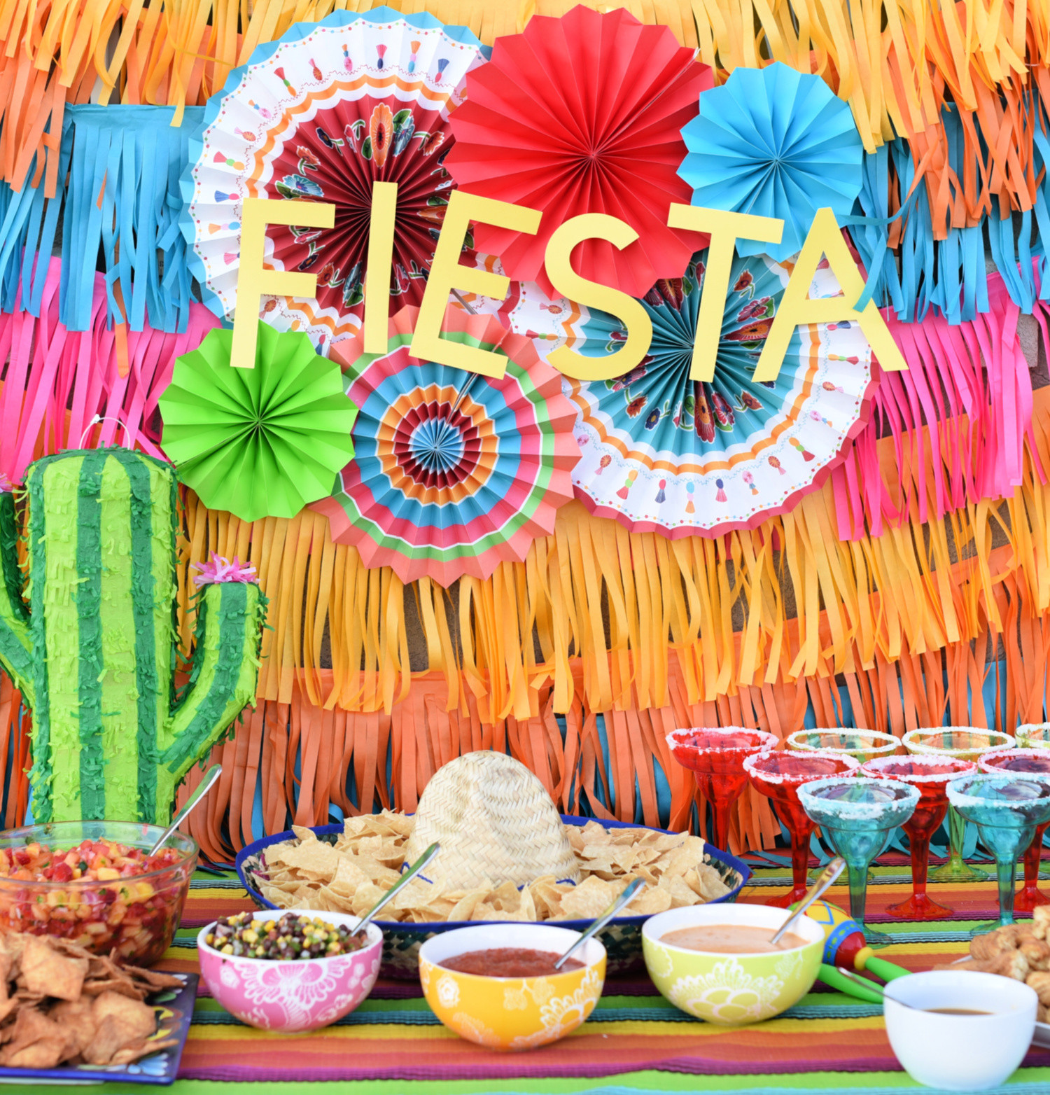 Mexican Party Supplies Lovely Mexican themed Party Ideas – Fun Squared