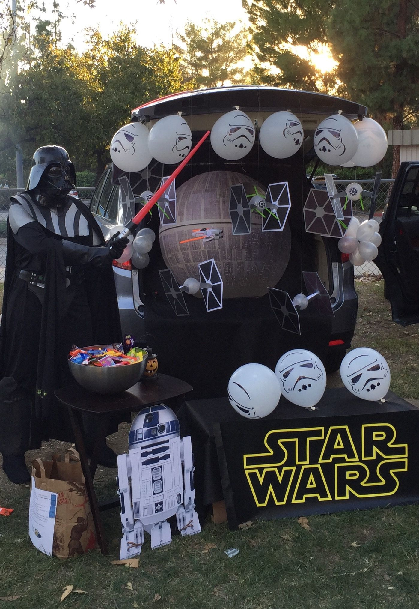 Star Wars Halloween Decorations Fresh Pin by Ellen Barker On Star Wars Trunk or Treat