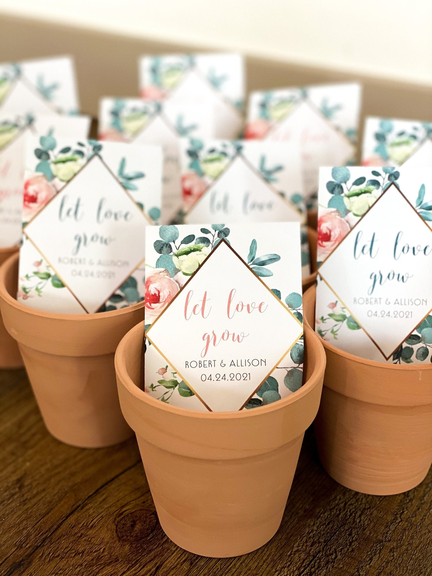 Wedding Give Away Ideas Unique 39 Creative and Unique Wedding Favor Ideas Your Guests Will Love