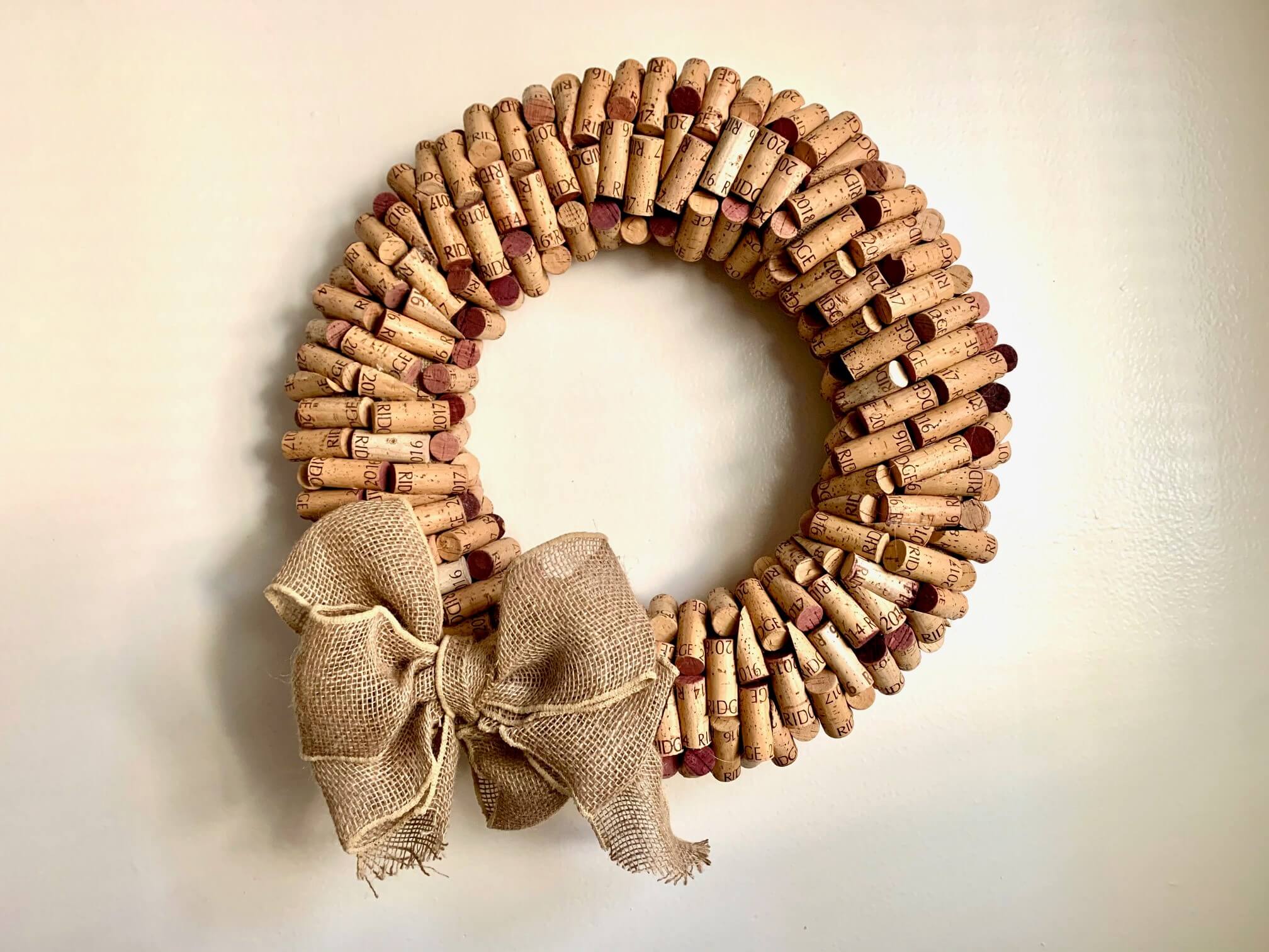 Cork Wreath Diy Awesome Diy Cork Wreath How to Recycle Wine Corks Ridge Vineyards