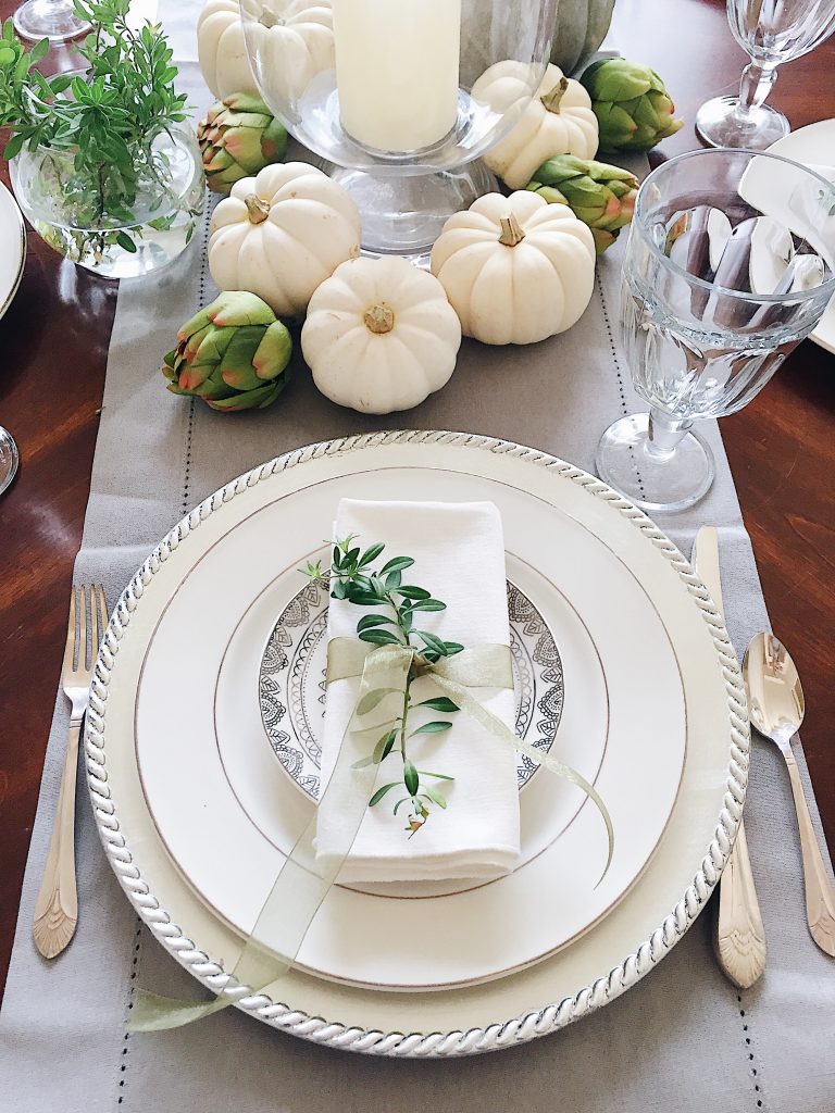 Easy Table Settings for Thanksgiving Beautiful 16 Beautifully Simple Thanksgiving Table Setting Ideas Jane at Home