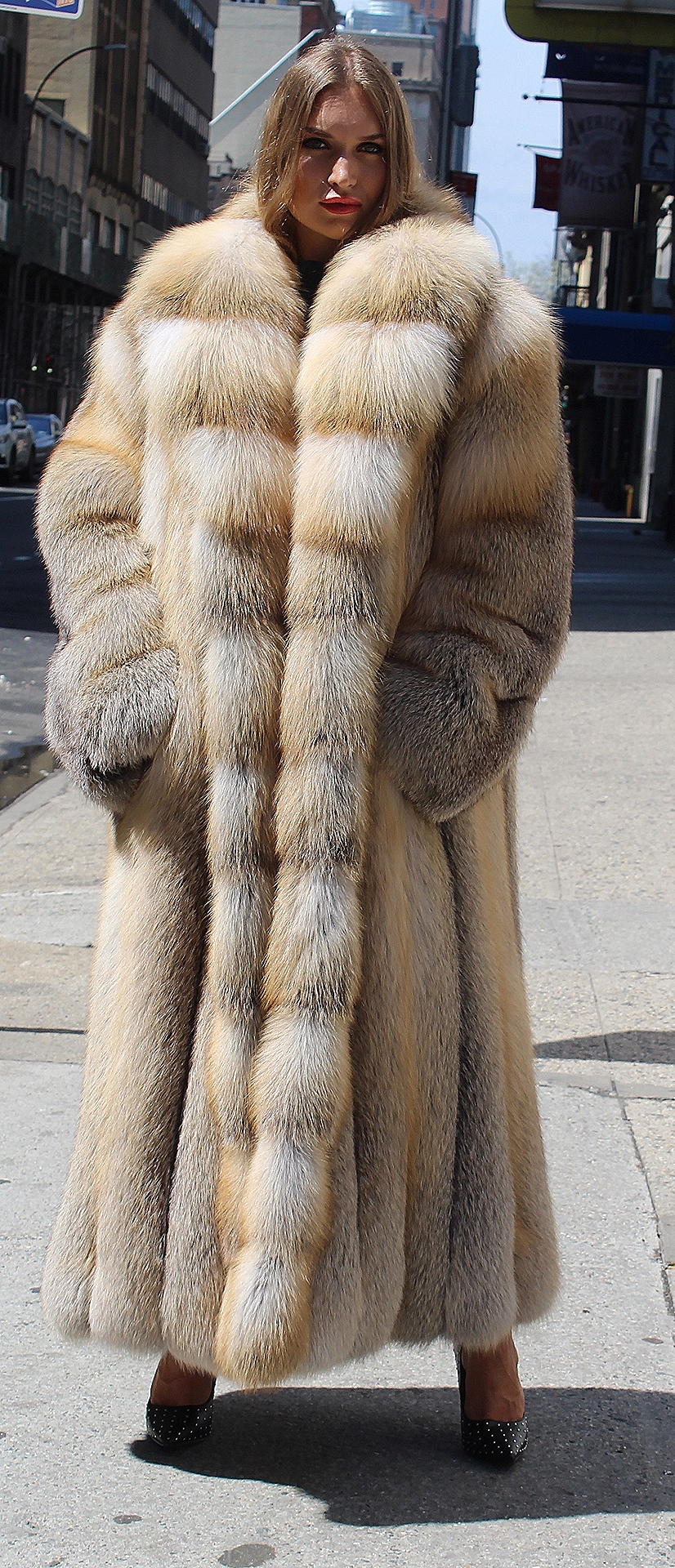 Fox Fur Coat Lovely Full Length Golden island Fox Coat