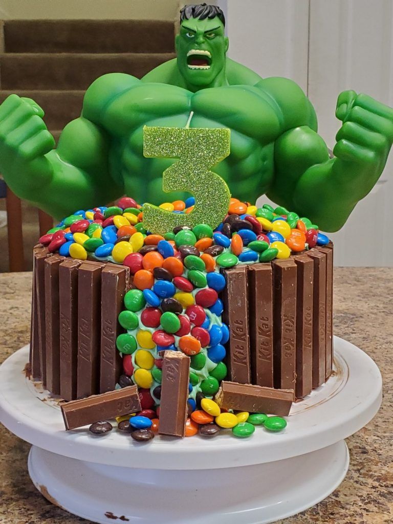 Hulk Birthday Cake New the Incredible Diy Messybunsandthricethefun