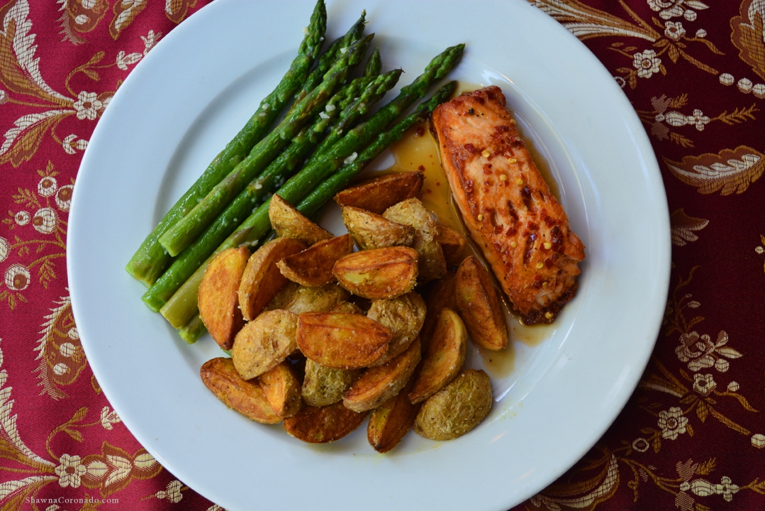 Salmon for Thanksgiving Luxury Baked Salmon Recipe for Thanksgiving Dinner Shawna Coronado