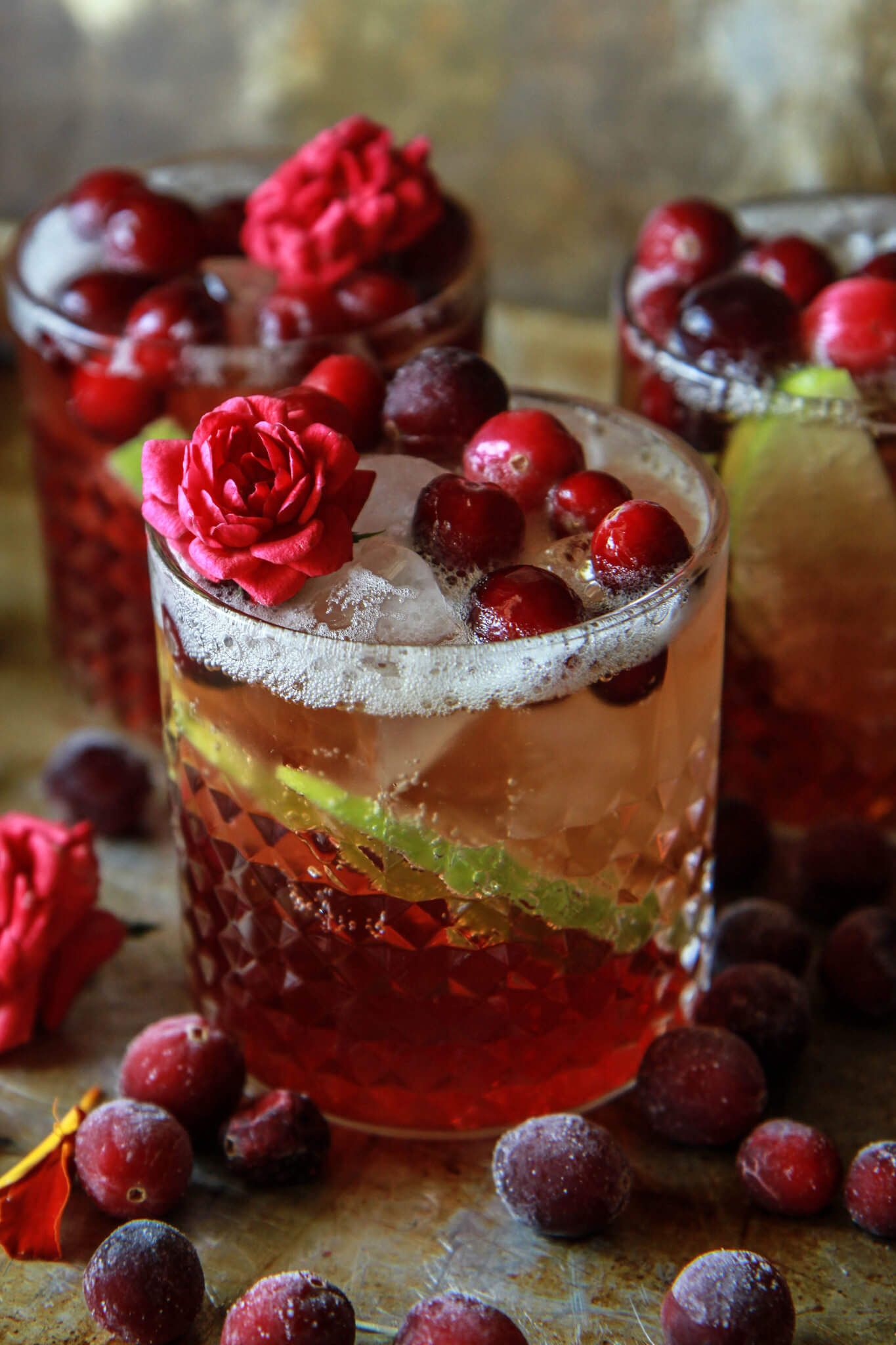 Thanksgiving Cocktail Ideas Inspirational 10 Festive Thanksgiving Cocktail Recipes Chicfetti