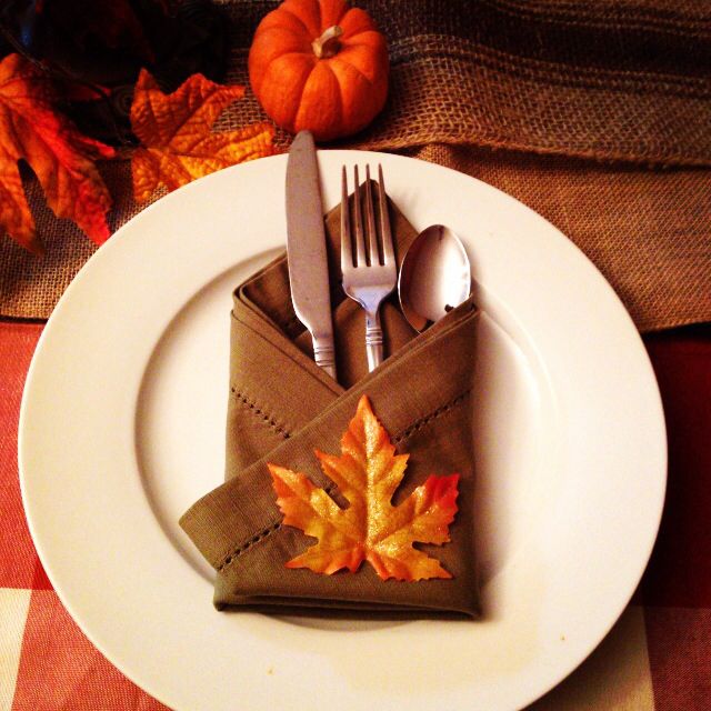 Thanksgiving Napkin origami Fresh How to Fold A Napkin to Look Like A Pumpkin origami