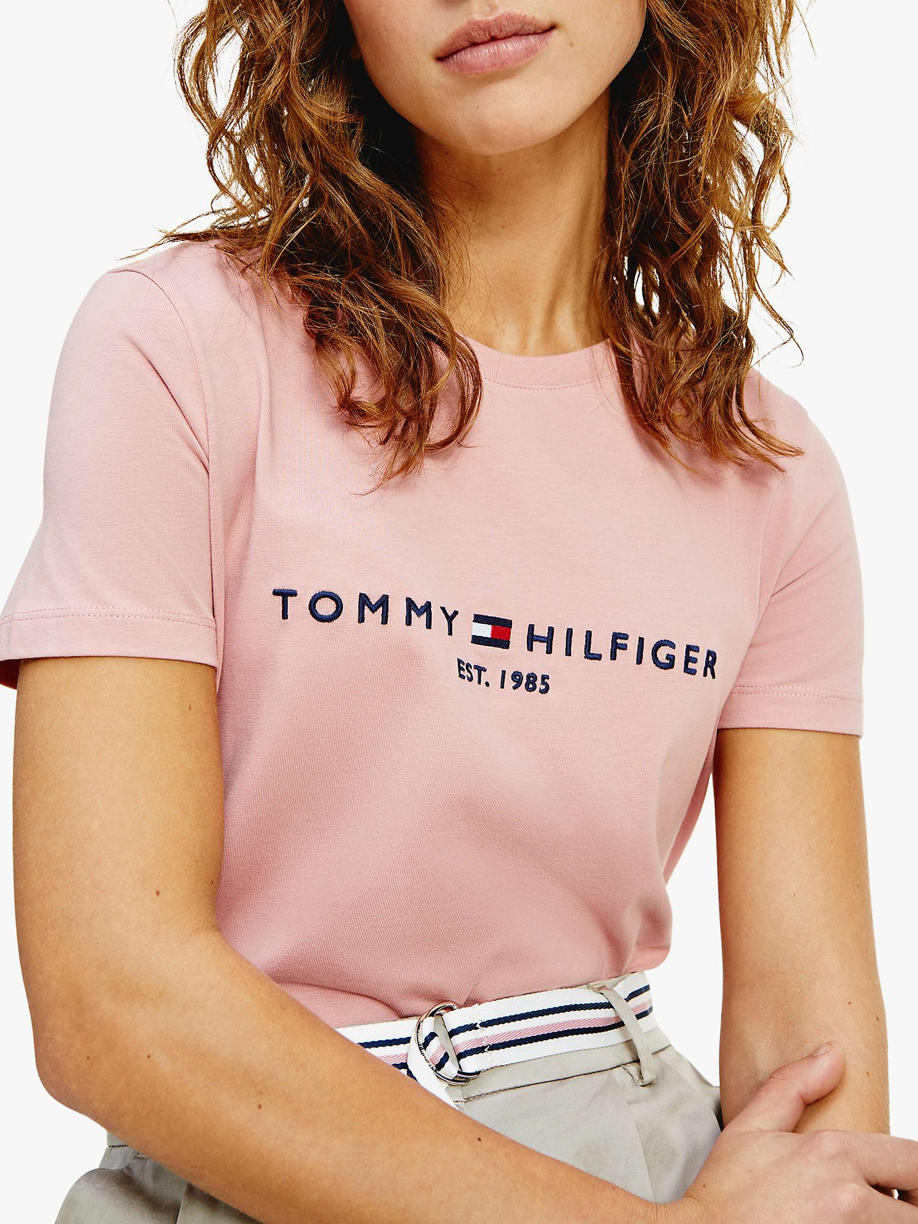 Tommy Hilfiger T Shirt Women Luxury tommy Hilfiger Essential organic Cotton Logo T Shirt soothing Pink at