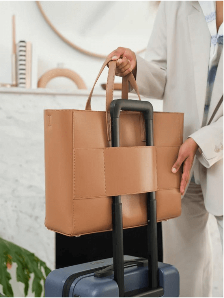 Tote with Trolley Sleeve Elegant 15 Best Travel totes &amp; Bags with A Trolley Sleeve — Sitesee